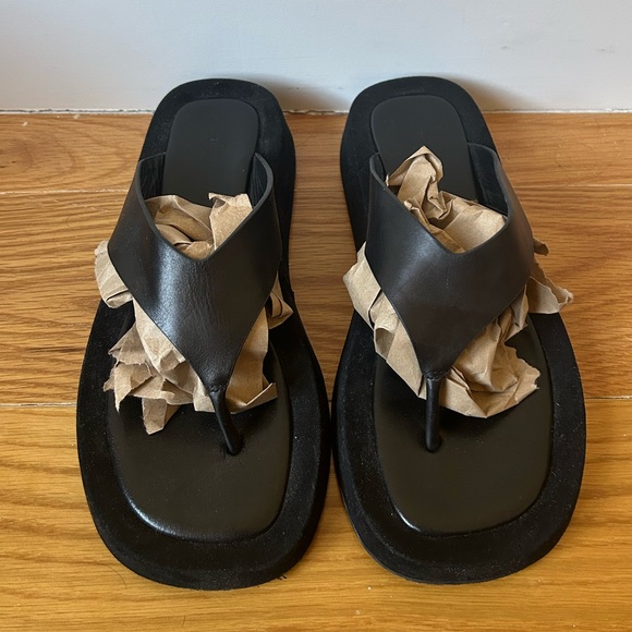 Tony Bianco Ives Sandal - Picture 5 of 7